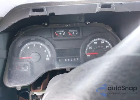 2013 Ford E-350 Super Duty Xl из США, поврежденный, VIN 1FBSS3BL6DDA77454